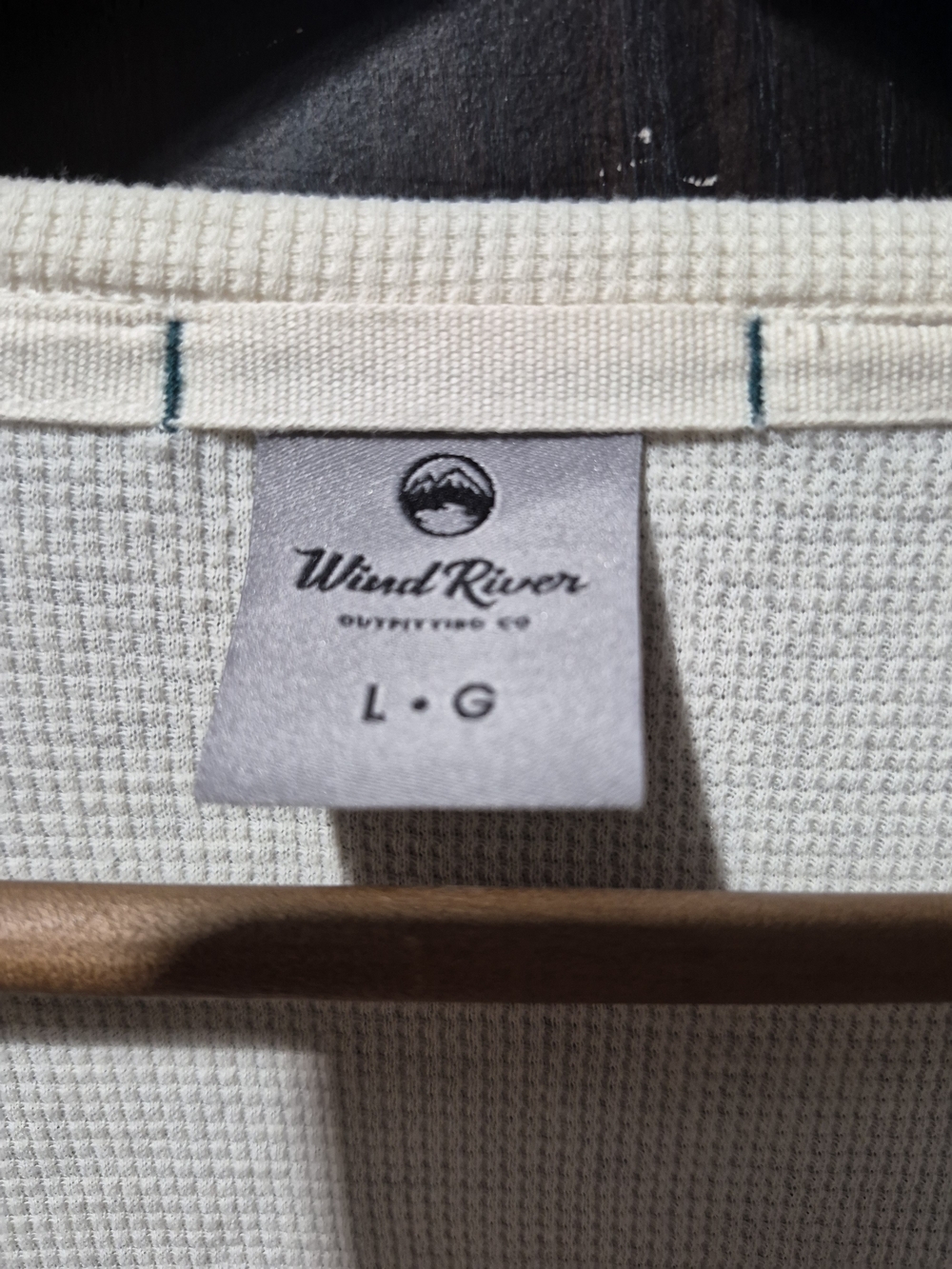 Women's Cream V-Neck Henley Waffle Knit Long Sleeve Top Button Sz Large - Picture 4 of 5